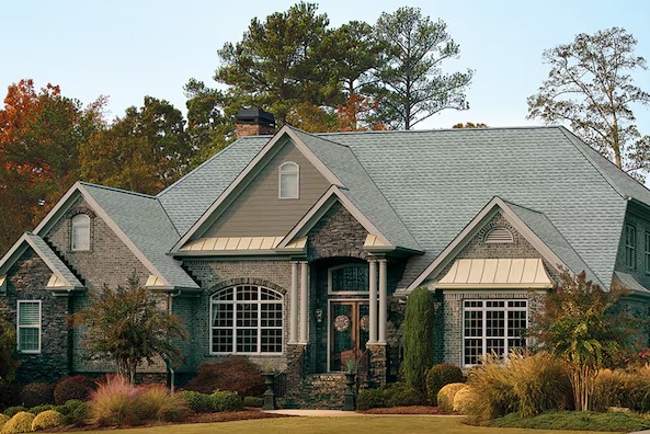 New asphalt roof in TX